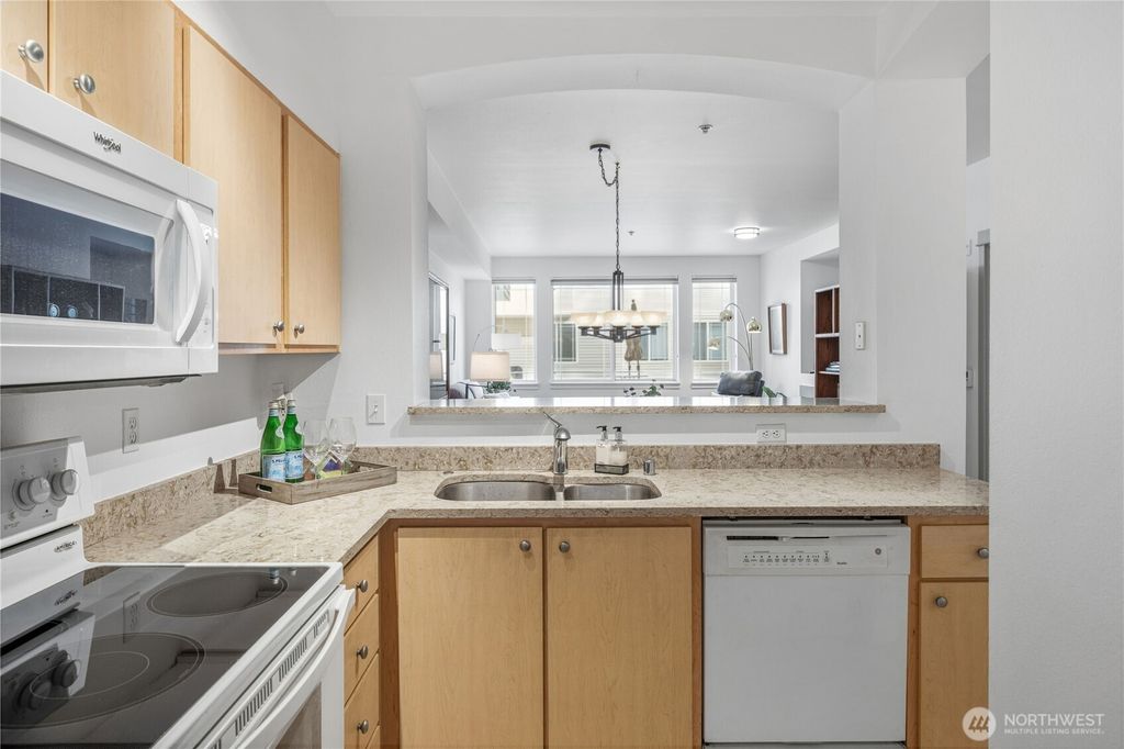 Photo of 13301 SE 79th Place #B107, Newcastle, WA 98059 (MLS # 2500156)