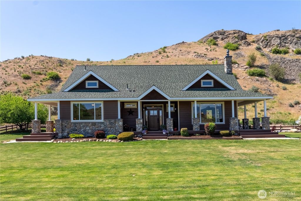 Photo of 23 George Road, Omak, WA 98841 (MLS # 2520857)