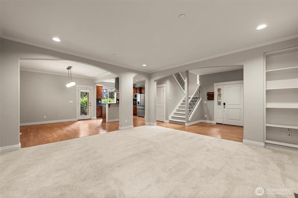 Photo of 9106 172nd Avenue NE, Redmond, WA 98052 (MLS # 2509256)