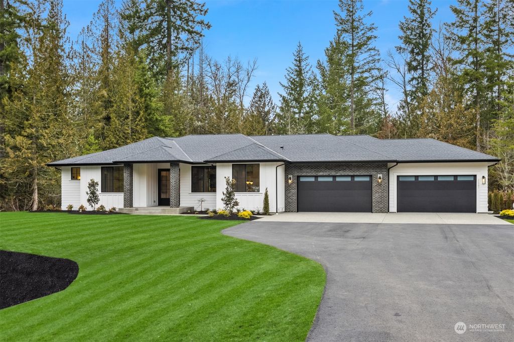 Photo of 24901 266th Avenue SE, Ravensdale, WA 98051 (MLS # 2036468)