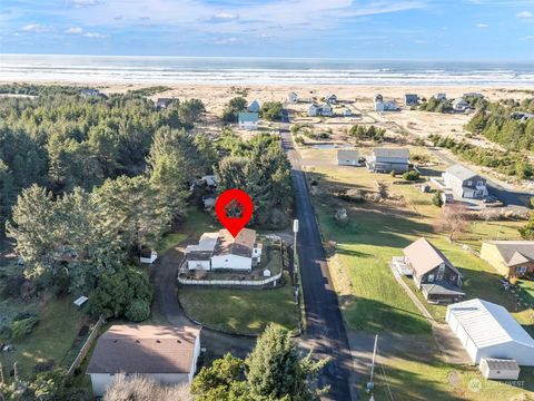 1304 145th Place Long Beach WA 98631