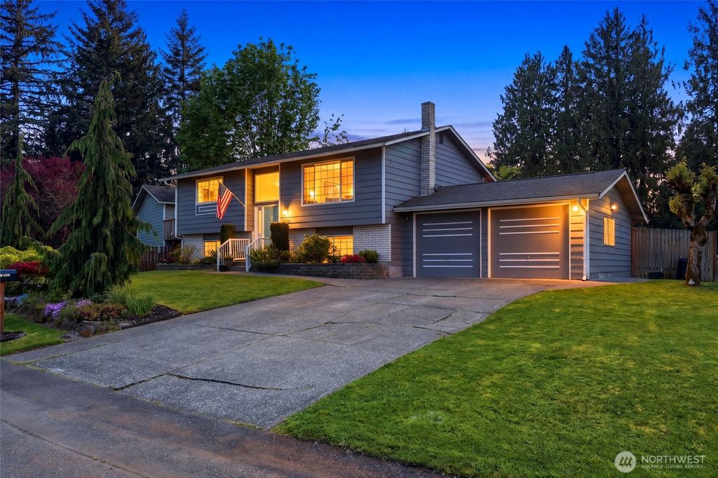 Photo of 14602 55th Avenue NE, Marysville, WA 98271 (MLS # 2518759)