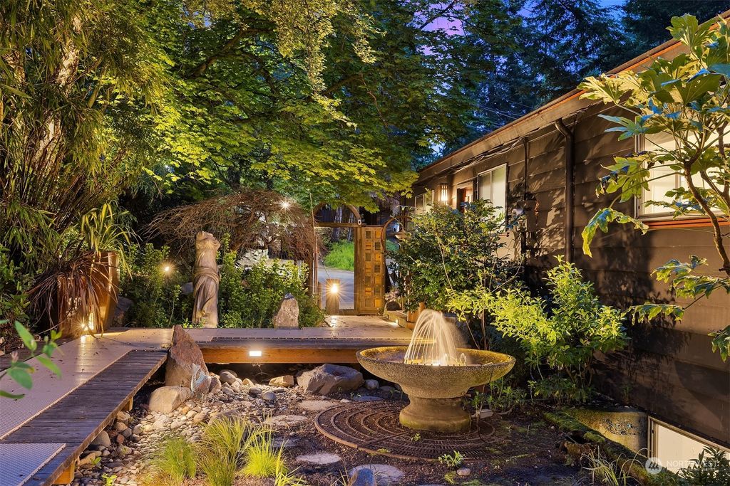 Photo of 9515 Sand Point Way NE, Seattle, WA 98115 (MLS # 2193816)