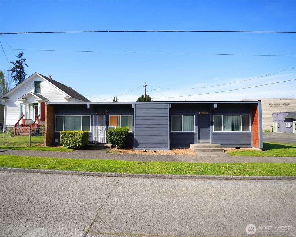 Photo of 5319 Wilson Avenue S, Seattle, WA 98118 (MLS # 2514947)