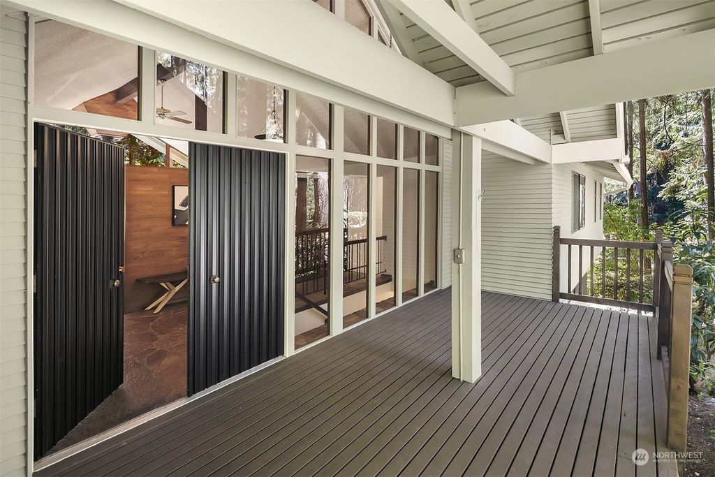 Photo of 3406 131st Avenue NE, Bellevue, WA 98005 (MLS # 2138196)