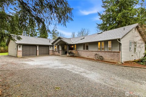 Photo of 24421 SE 387th Street, Enumclaw, WA 98022 (MLS # 2494583)