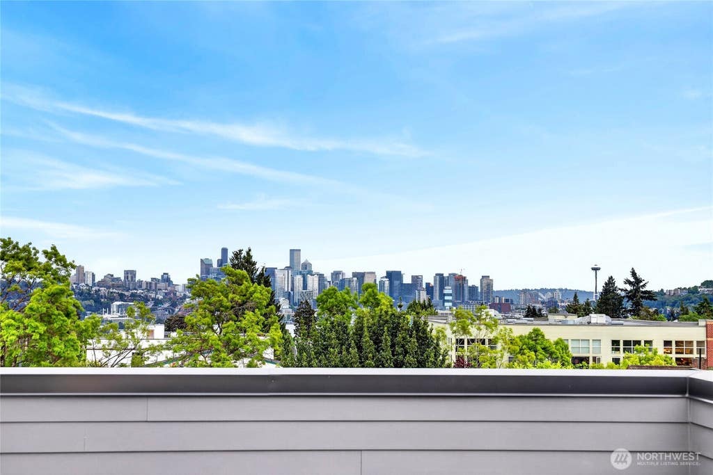 Photo of 4527 Corliss Avenue N, Seattle, WA 98103 (MLS # 2550900)