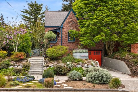 Photo of 8042 11th Avenue NW, Seattle, WA 98117 (MLS # 2491609)