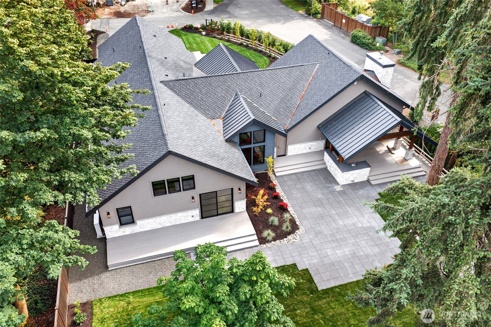 33 Forest Glen Lane SW