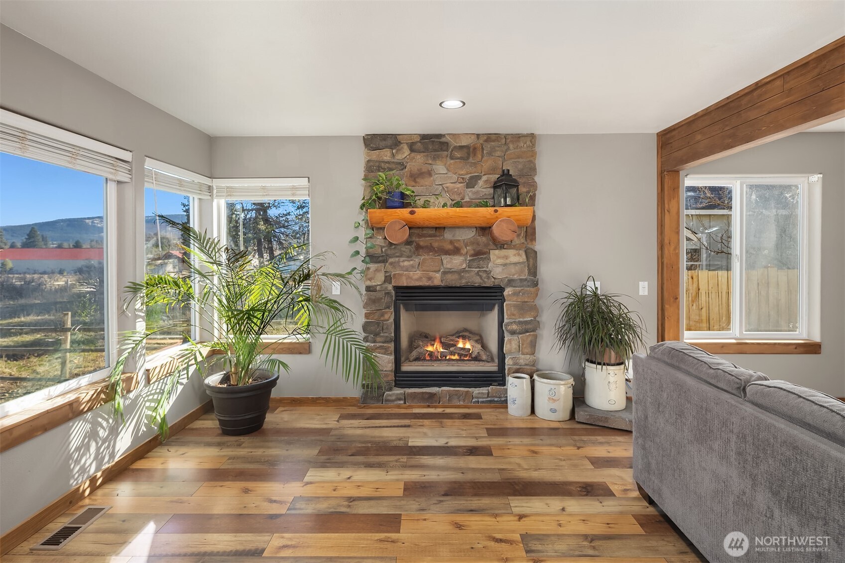 504 N Floral Avenue