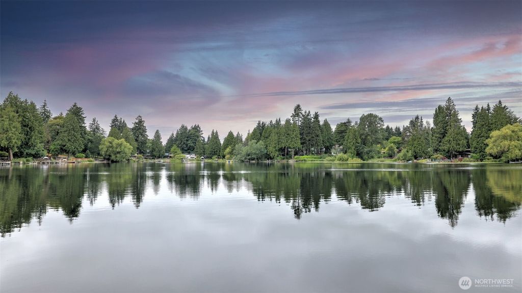 Photo of 2171 N 122nd Place, Seattle, WA 98133 (MLS # 2391384)