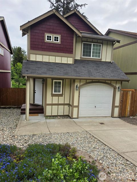 Photo of 336 N Lafayette Avenue, Bremerton, WA 98312 (MLS # 2526647)