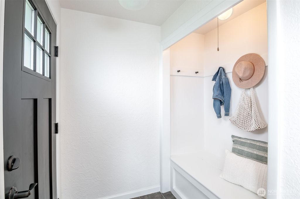 Photo of 4909 N 30th Street, Tacoma, WA 98407 (MLS # 2497685)