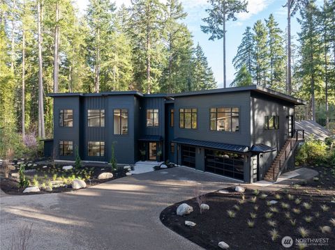 Photo of 13970 Manzanita Road NE, Bainbridge Island, WA 98110 (MLS # 2483767)