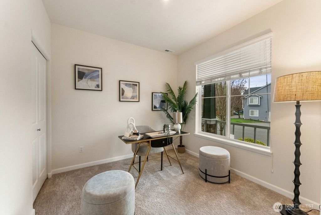 Photo of 7640 NE 195th Street, Kenmore, WA 98028 (MLS # 2496376)