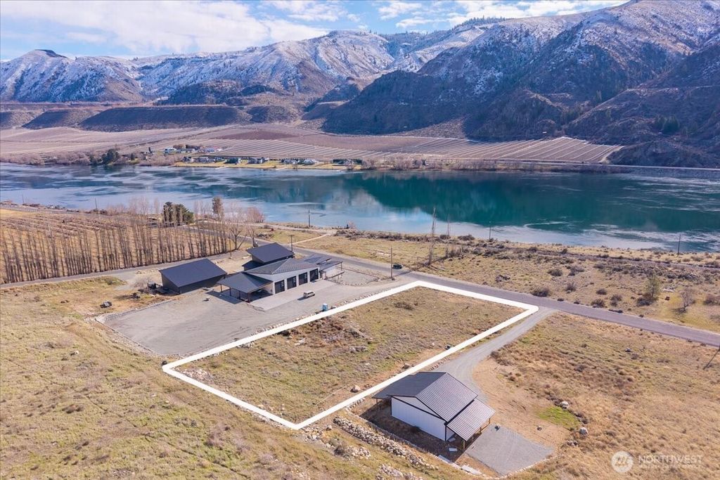 Photo of 4241 Stayman Flats Road, Chelan, WA 98816 (MLS # 2482627)