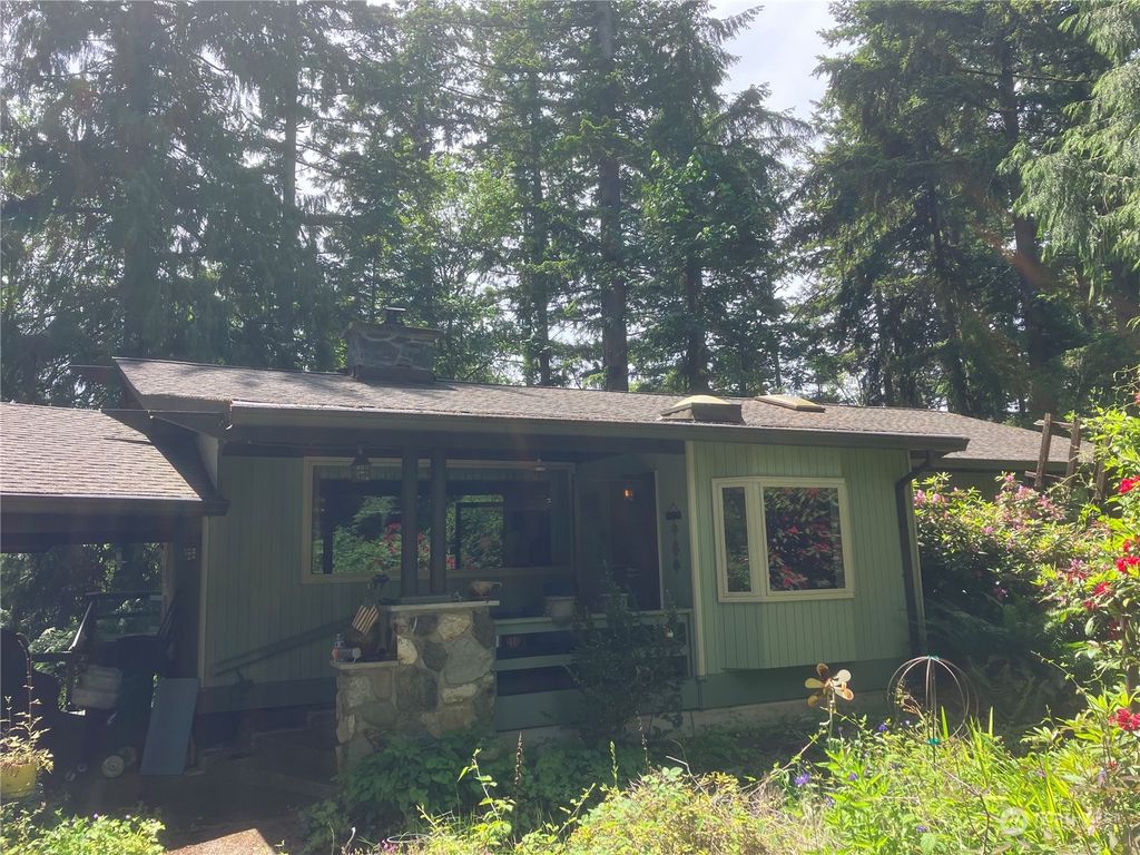 Photo of 22016 Vine Road, Brier, WA 98036 (MLS # 2267047)