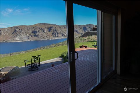 A home in Grand Coulee