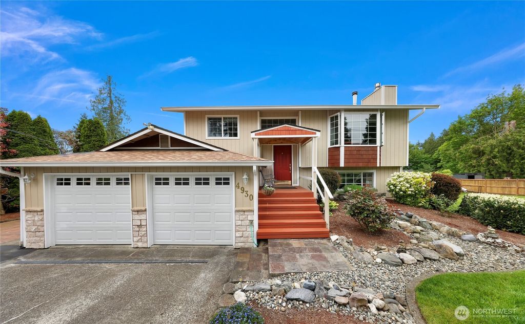 Photo of 4930 72nd Drive NE, Marysville, WA 98270 (MLS # 2518807)