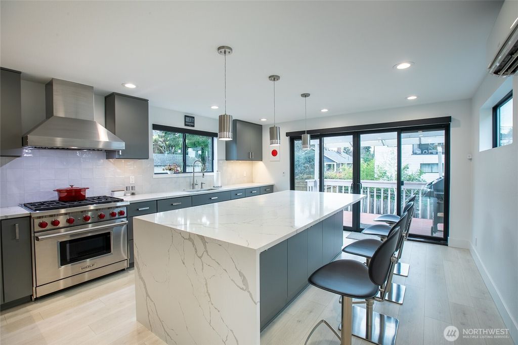 Photo of 4727 36th Avenue SW, Seattle, WA 98126 (MLS # 2463093)