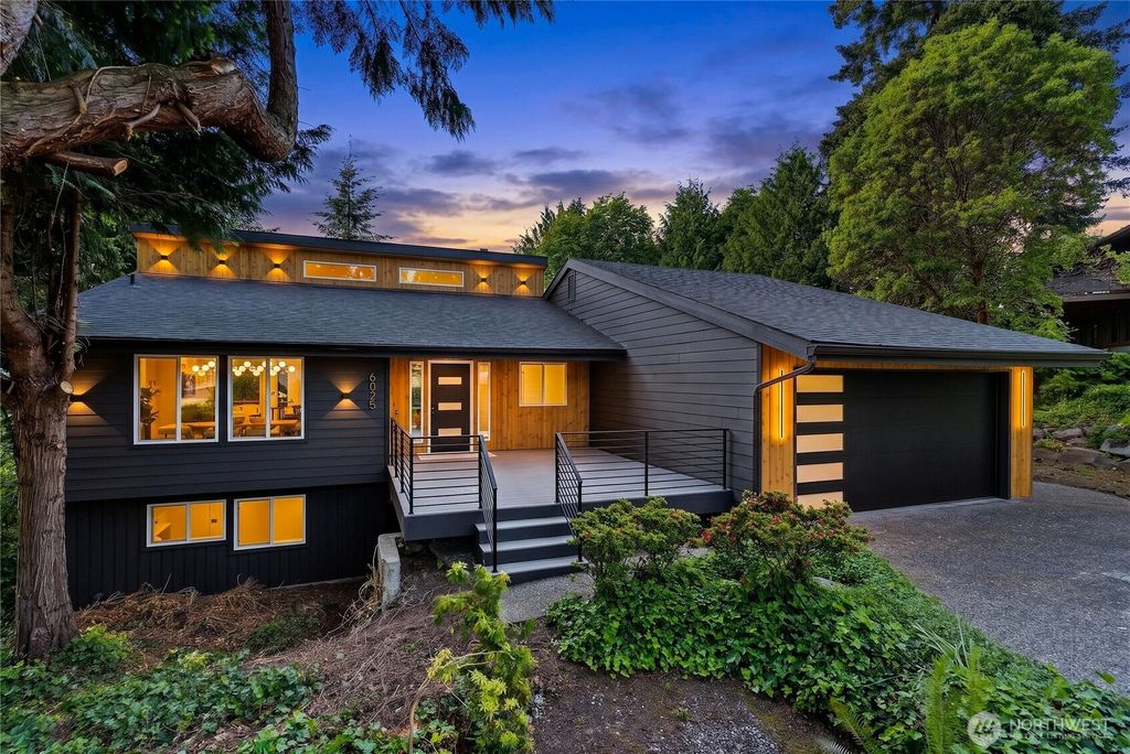 Photo of 6025 96th Street SW, Mukilteo, WA 98275 (MLS # 2531372)