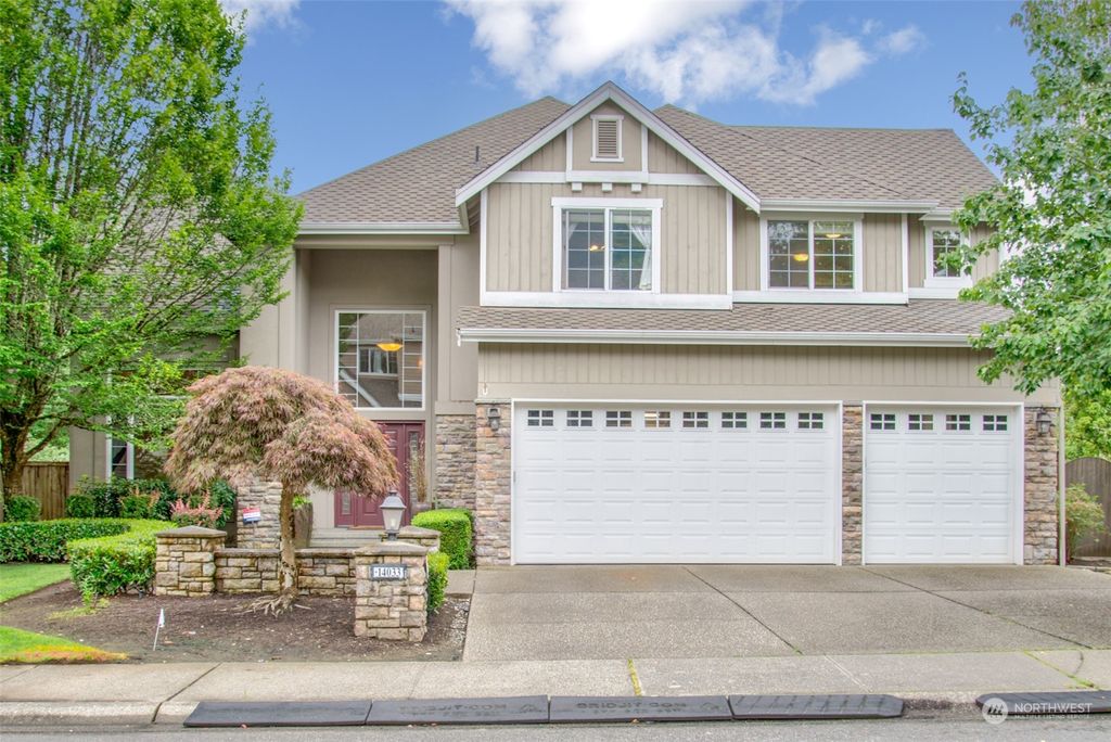 Photo of 14033 SE 92nd Street, Newcastle, WA 98059 (MLS # 2271497)