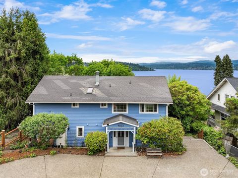 Photo of 9823 Arrowsmith Avenue S, Seattle, WA 98118 (MLS # 2519407)