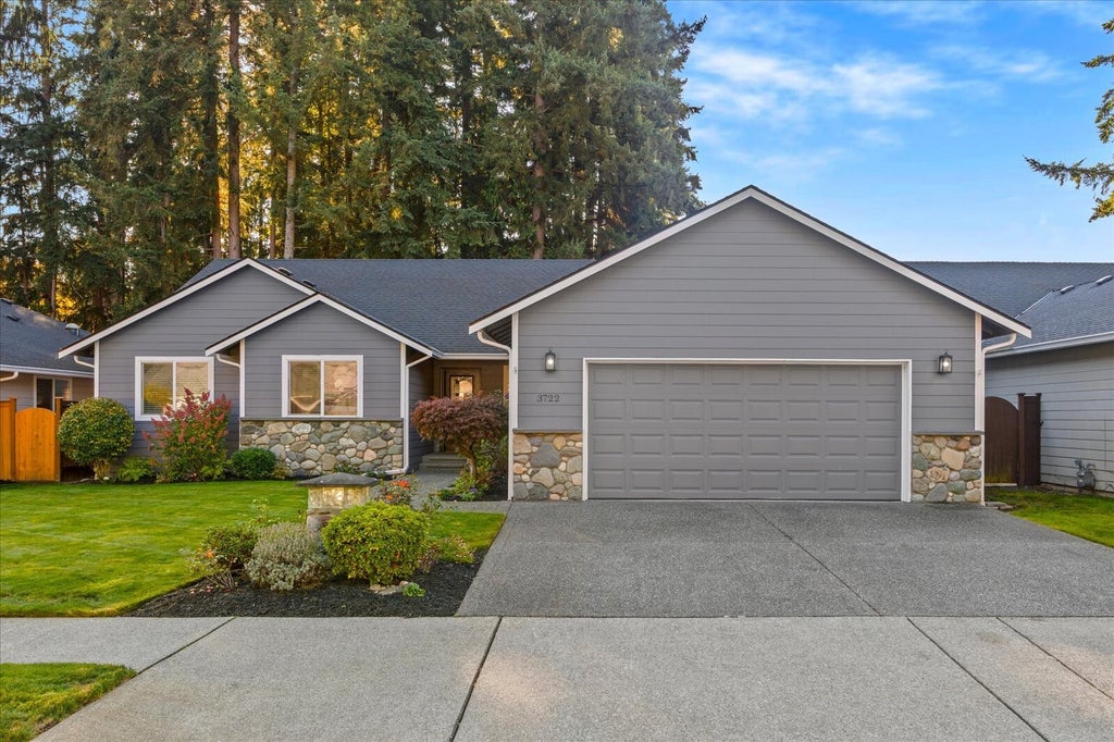 Photo of 3722 94th Place NE, Marysville, WA 98270 (MLS # 2593938)