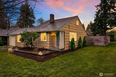 Photo of 2303 N 193rd Street, Shoreline, WA 98133 (MLS # 2491762)