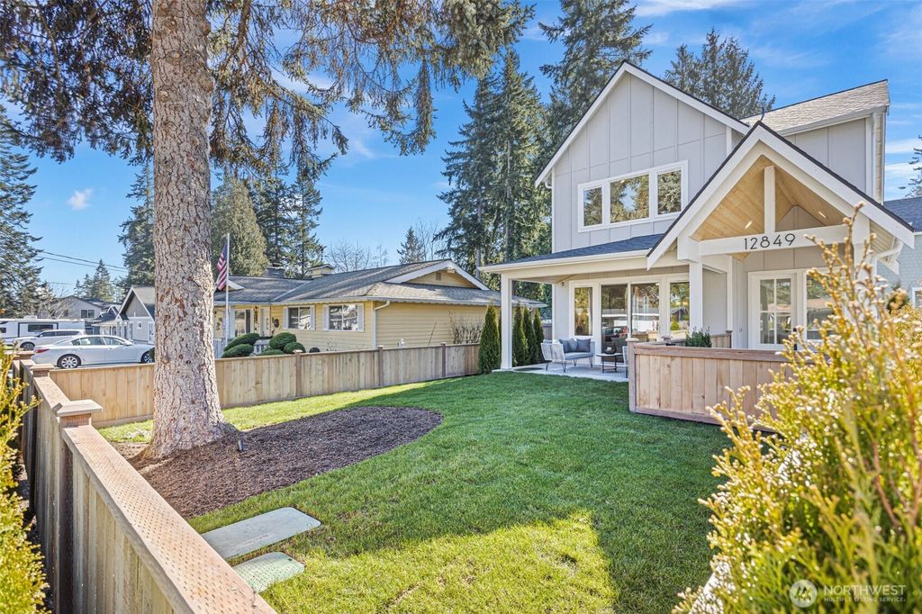 Photo of 12849 NE 113th Street, Kirkland, WA 98033 (MLS # 2346925)