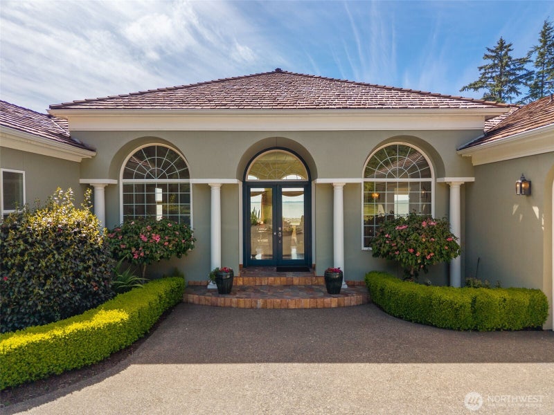 41 Gray Gables Lane