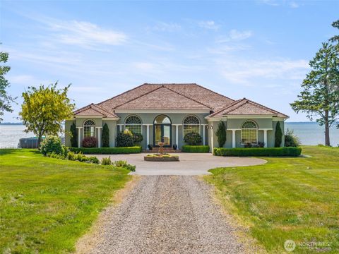Photo of 41 Gray Gables Lane, Hoquiam, WA 98550 (MLS # 2504210)