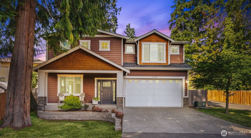 Photo of 11722 NE 112th Street, Kirkland, WA 98033 (MLS # 2431451)
