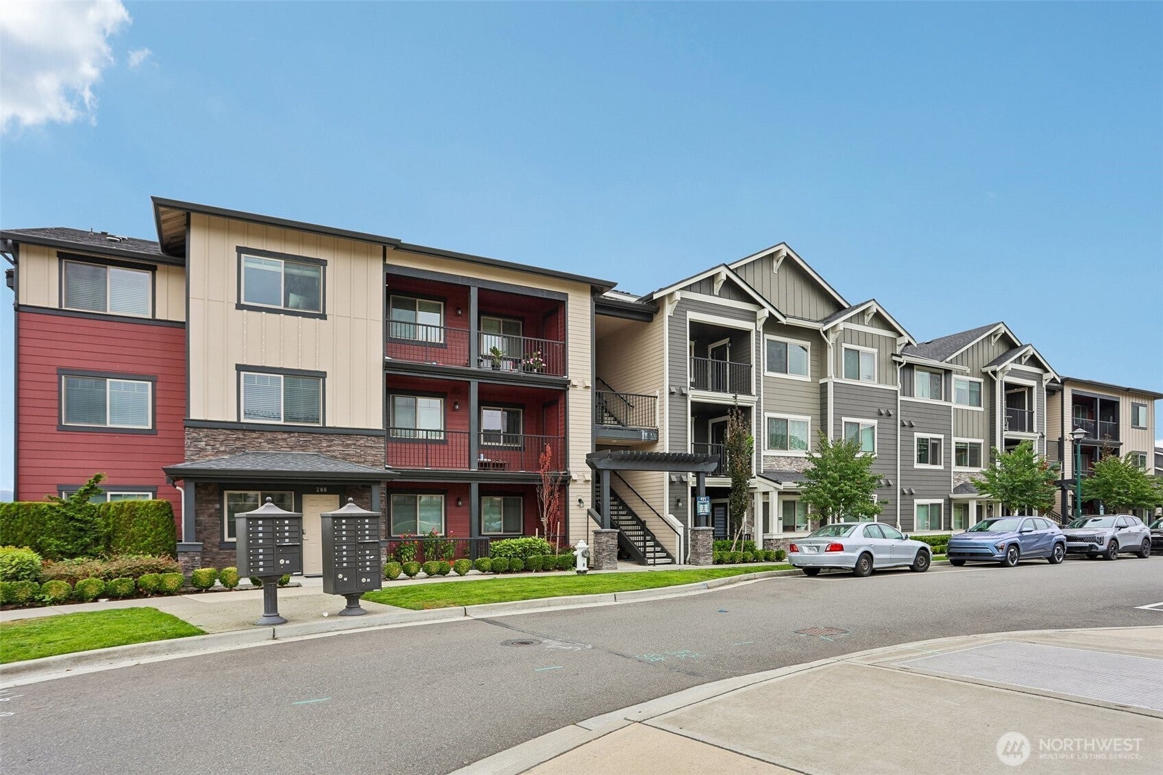 921 Westridge Way NE 304