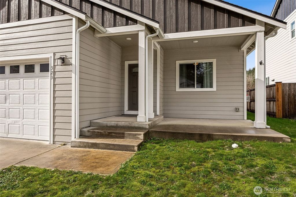 Photo of 323 Briar Lane S, Tenino, WA 98589 (MLS # 2478837)