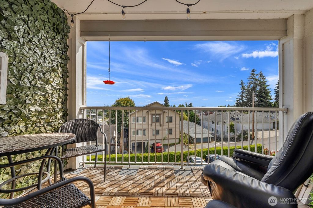 Photo of 1318 37th Street #3-336, Everett, WA 98201 (MLS # 2422969)