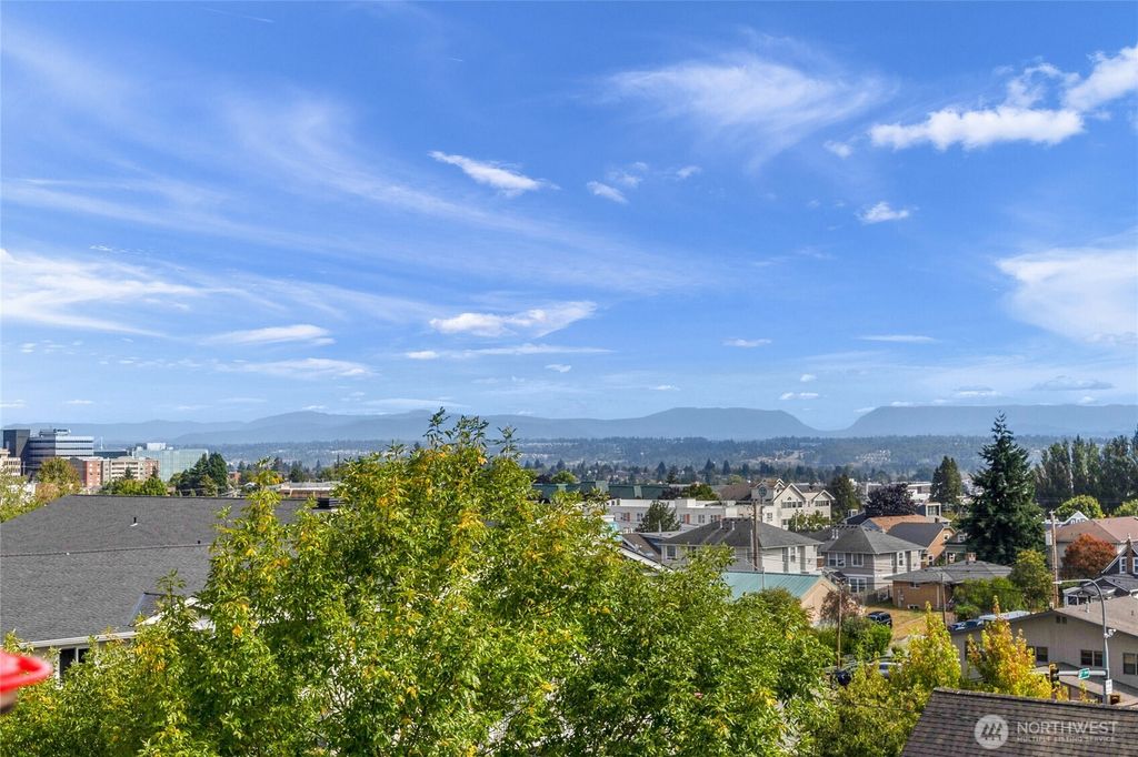 Photo of 1318 37th Street #3-336, Everett, WA 98201 (MLS # 2422969)