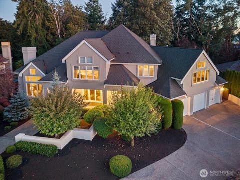 Photo of 14329 SE 84th Court, Newcastle, WA 98059 (MLS # 2574467)