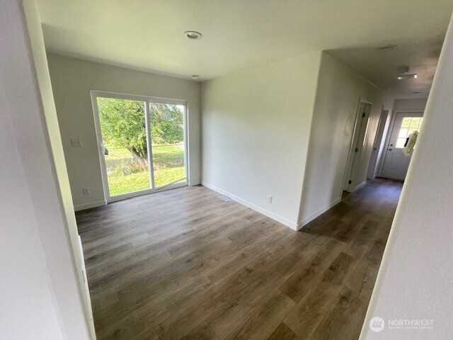 214 W Griffith Street