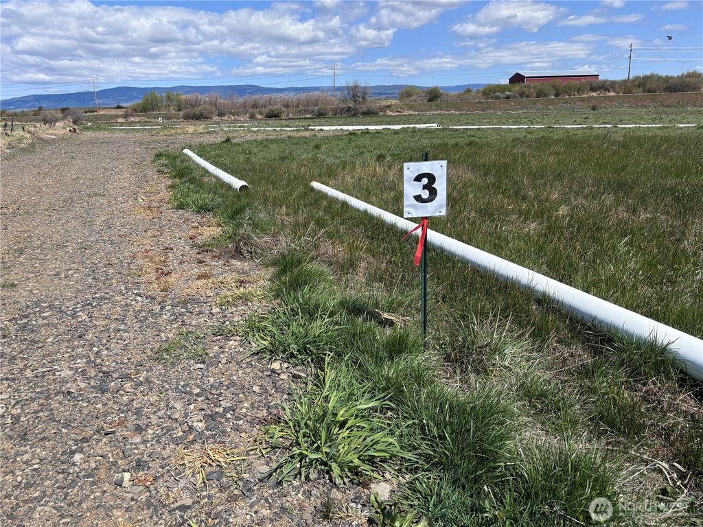 Photo of 3 xx Dry Creek Road, Ellensburg, WA 98926 (MLS # 2508019)