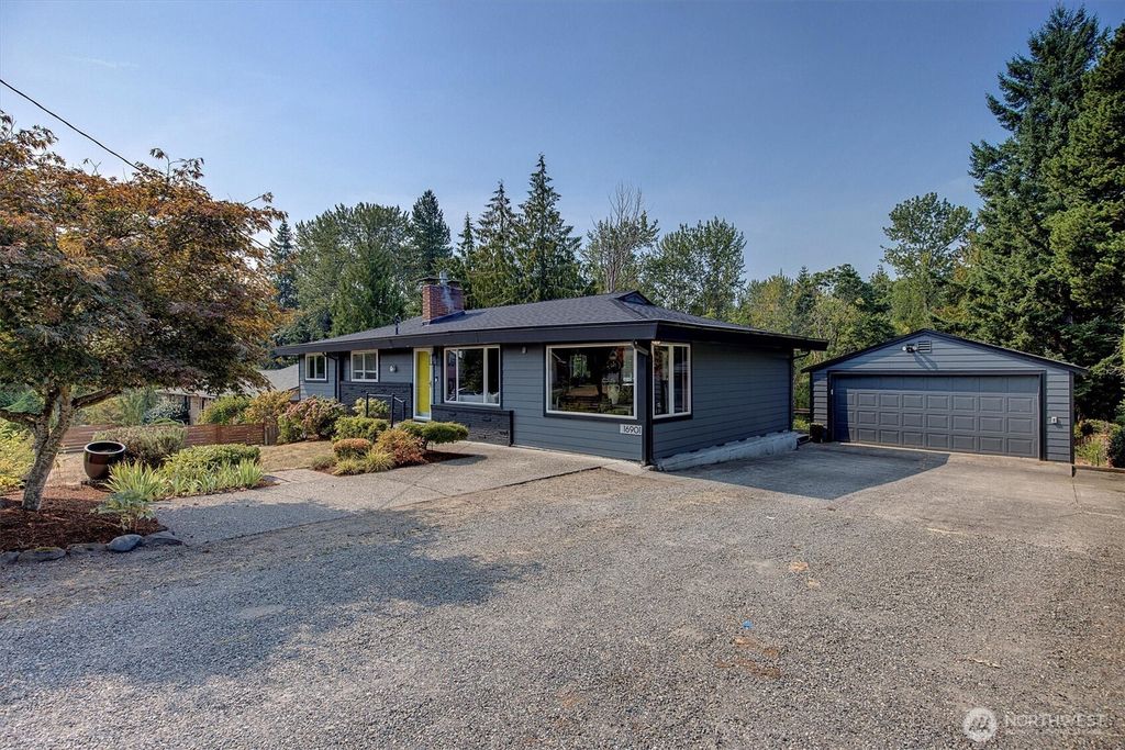 Photo of 16901 113th Avenue SE, Renton, WA 98055 (MLS # 2425978)