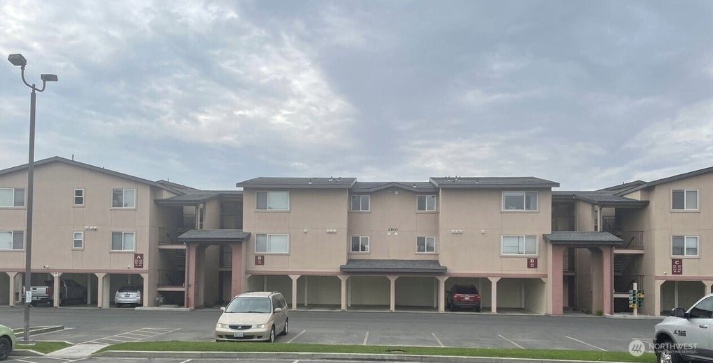 Photo of 2900 Marina Drive #107, Moses Lake, WA 98837 (MLS # 2593972)