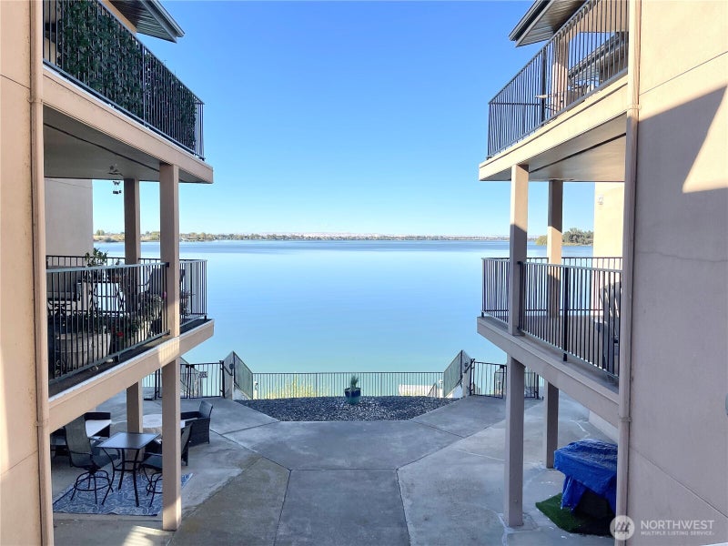 2900 Marina Drive 107