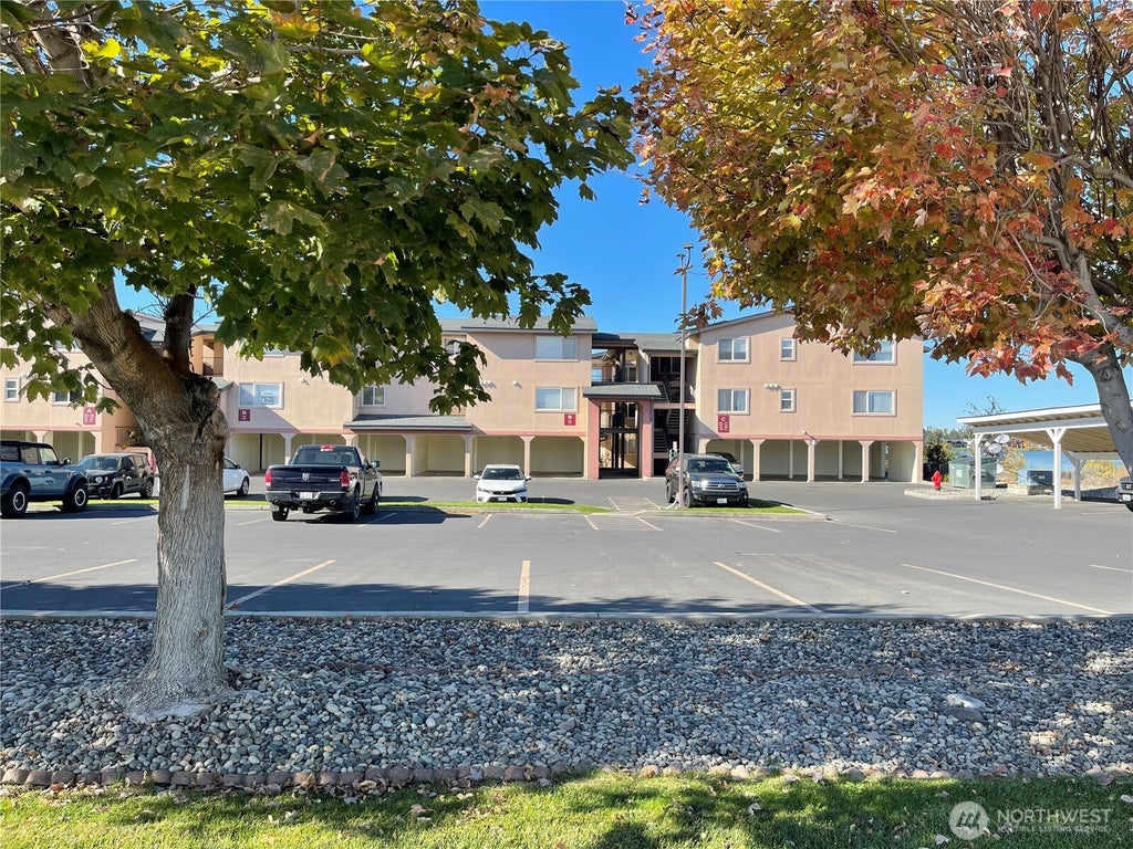 Photo of 2900 Marina Drive #107, Moses Lake, WA 98837 (MLS # 2593972)