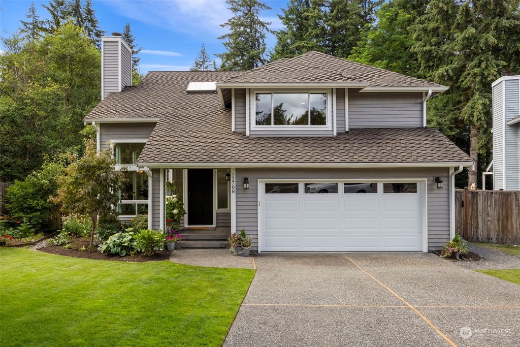 Photo of 11708 NE 168th Court, Bothell, WA 98011 (MLS # 2250634)