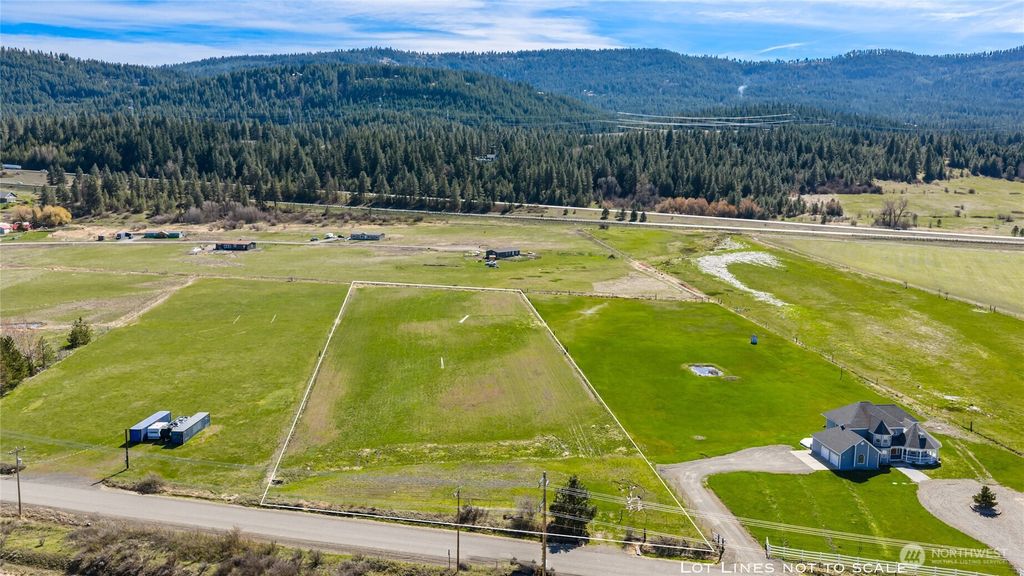 Photo of 0 XXX Lower Peoh Point Road, Cle Elum, WA 98922 (MLS # 2507099)