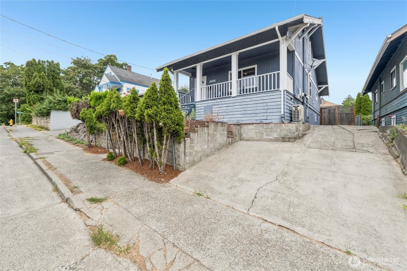 4808 S Othello Street