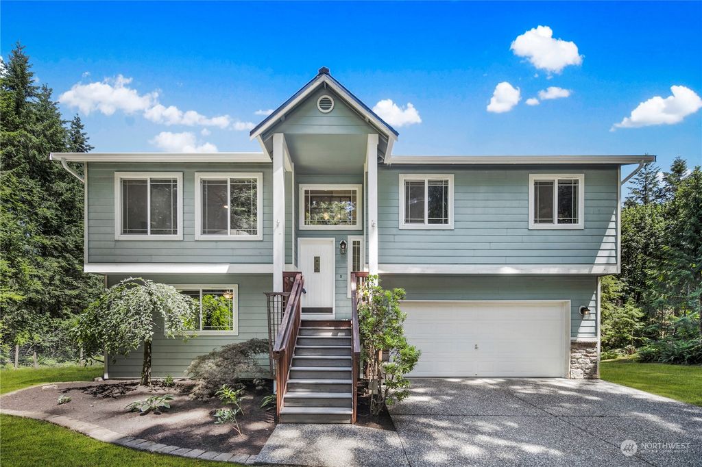 Photo of 20903 Pilchuck Place, Granite Falls, WA 98252 (MLS # 2134638)