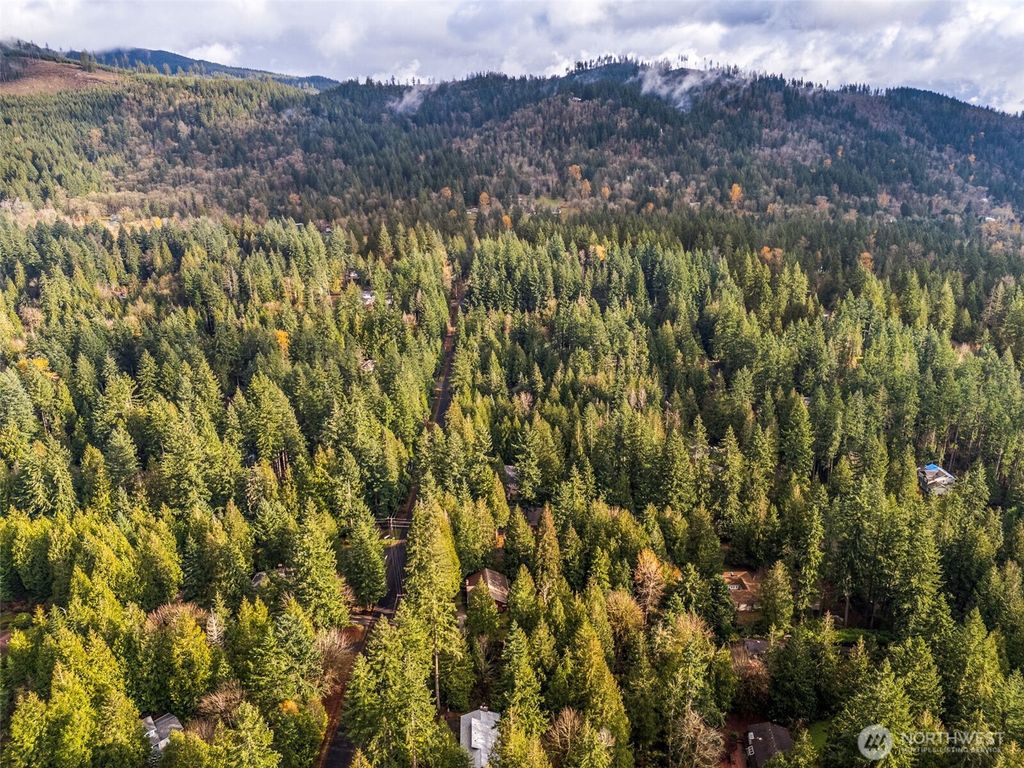 Photo of 25833 SE 152 Street, Issaquah, WA 98027 (MLS # 2459326)