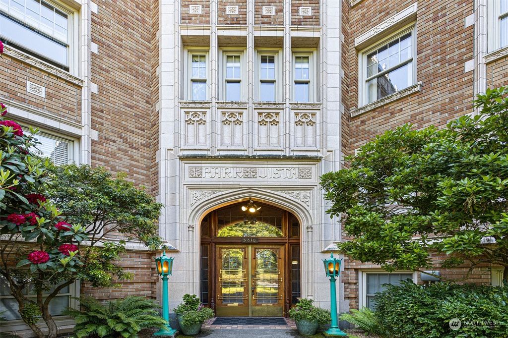 Photo of 5810 Cowen Place NE #5, Seattle, WA 98105 (MLS # 2075022)